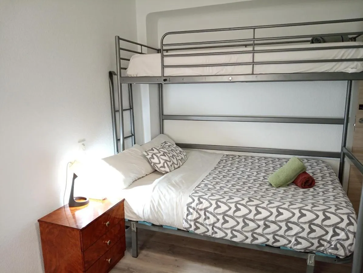 Quarto em Acomodações Particulares Buena Onda Malaga Apartamento Espanha