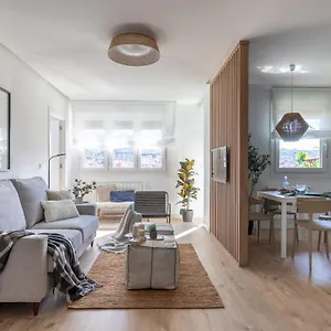 https://bilbao-sensationsold-town-exclusive-viewsparking.bilbaohotelsspain.com