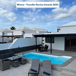 https://villa-arabella-parque-del-rey-playa-blanca.in-canary-islands.com