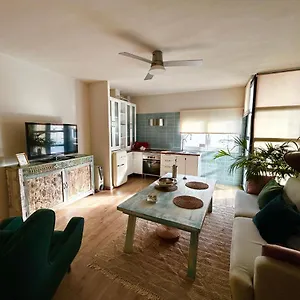 https://apartamento-paula.tenerifehoteles.net