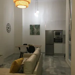 https://apartamento-nuevo-en-casa-tipo-palacio.hotelsincadiz.net